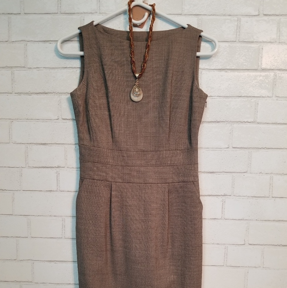 💥Banana republic sheath dress